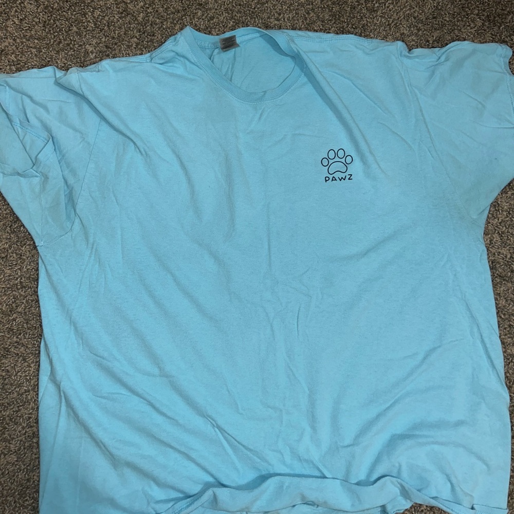 Blue Pawz shirt in a size 2XL